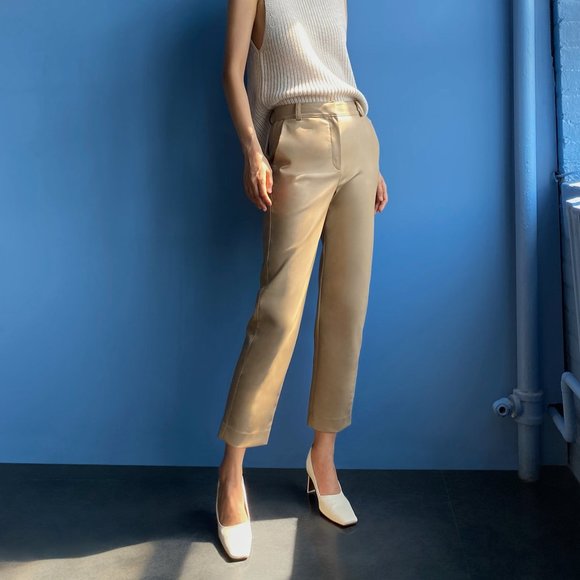 SOLD Aritzia Babaton Vegan Leather Straight Pant - Picture 7 of 7